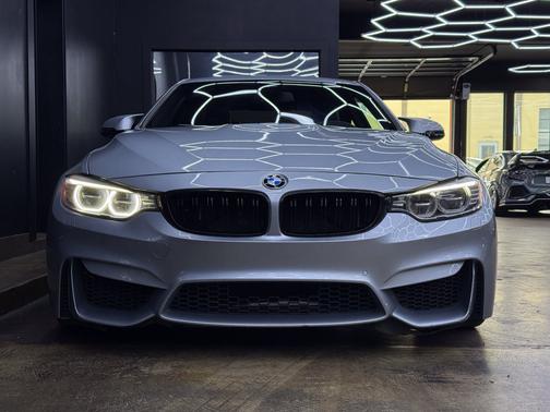 Silverstone Metallic 2015 BMW M4 Base