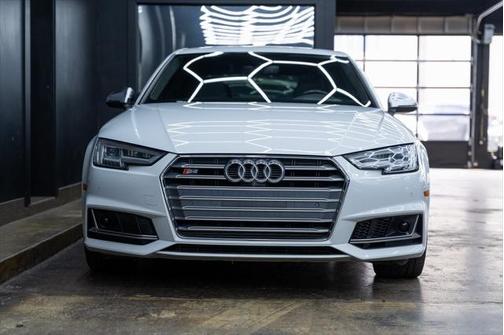 2018 Audi S4 3.0T Prestige