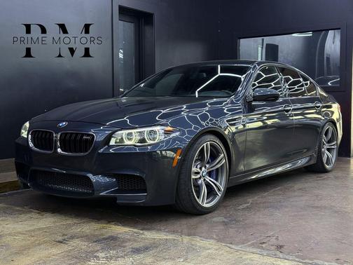 Gray Metallic 2015 BMW M5 Base