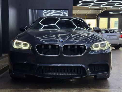 Gray Metallic 2015 BMW M5 Base