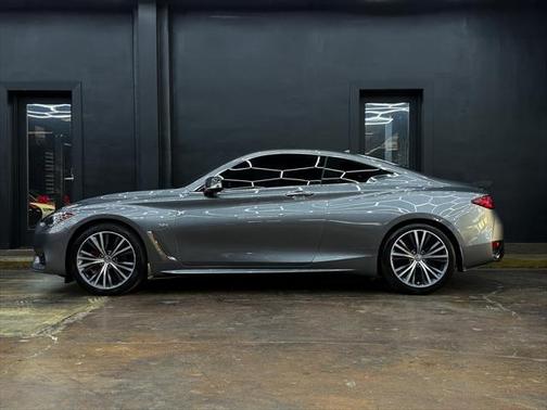 2017 INFINITI Q60 3.0T Premium