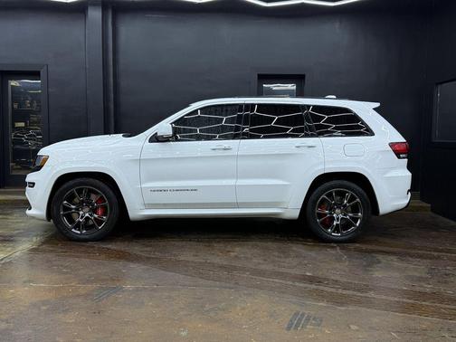 2016 Jeep Grand Cherokee SRT
