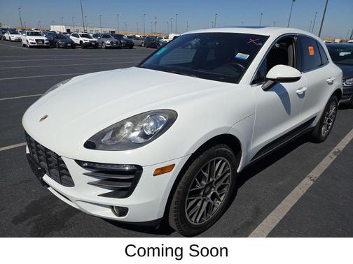 White 2017 Porsche Macan Macan