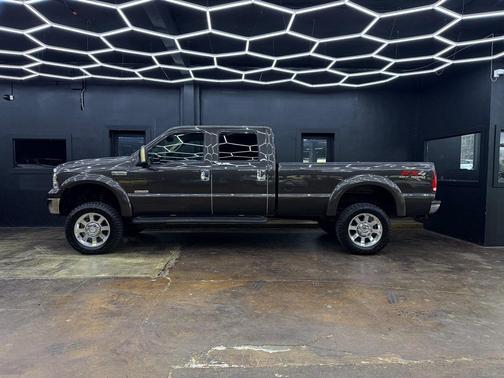 2005 Ford F-350 Lariat