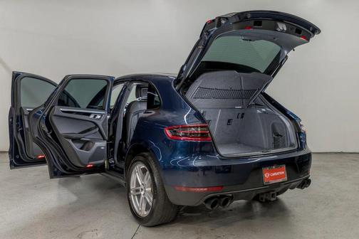 2017 Porsche Macan S