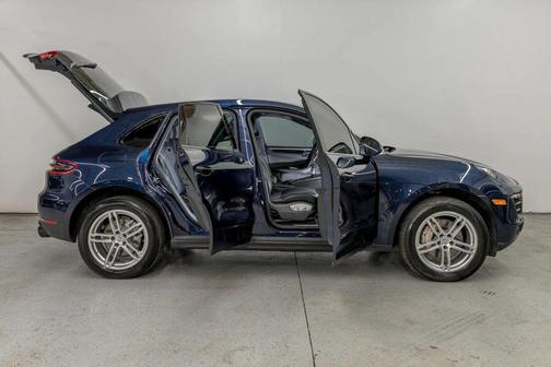 2017 Porsche Macan S