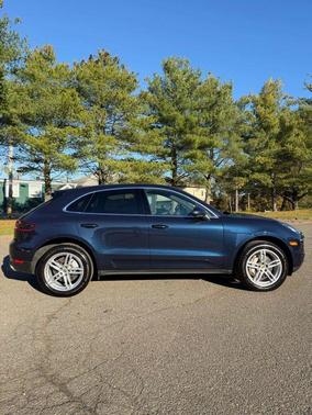 2017 Porsche Macan S