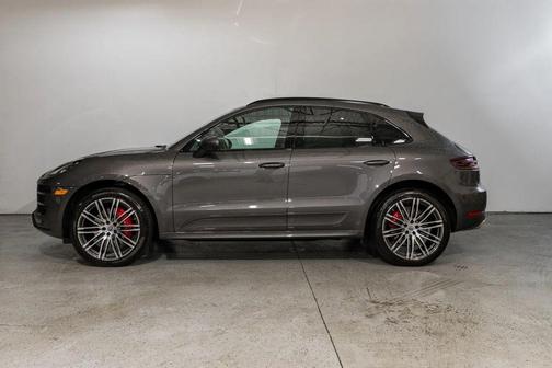 2018 Porsche Macan Turbo