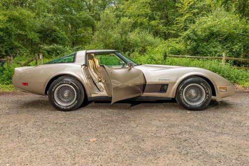 1982 Chevrolet Corvette Coupe