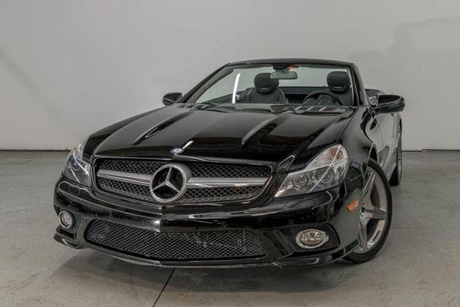 2009 Mercedes-Benz SL-Class SL 550 Roadster 2D
