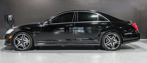 2013 Mercedes-Benz S-Class S 63 AMG Sedan 4D