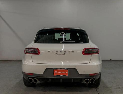 2016 Porsche Macan Macan Sport Edition