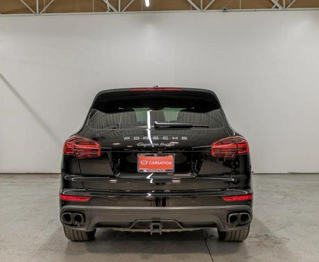 2015 Porsche Cayenne Turbo