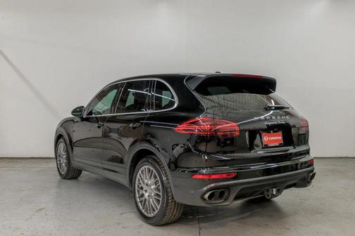 2015 Porsche Cayenne Turbo