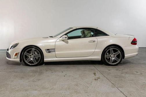 2009 Mercedes-Benz SL-Class SL 63 AMG Roadster 2D
