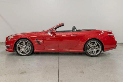 2013 Mercedes-Benz SL-Class SL 63 AMG Roadster 2D
