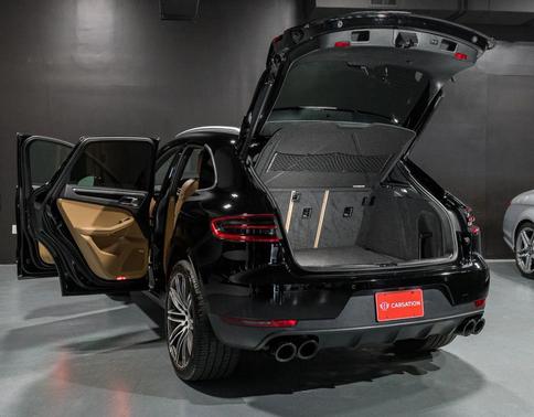 2018 Porsche Macan S