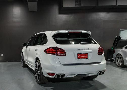 2014 Porsche Cayenne Turbo S
