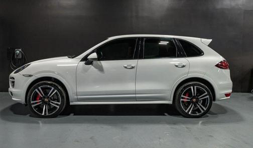 2014 Porsche Cayenne Turbo S
