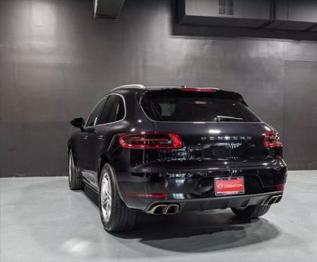 2015 Porsche Macan Turbo