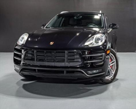 2015 Porsche Macan Turbo