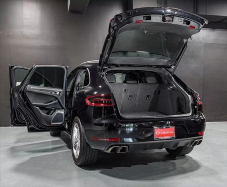 2015 Porsche Macan Turbo