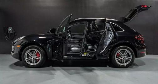 2015 Porsche Macan Turbo