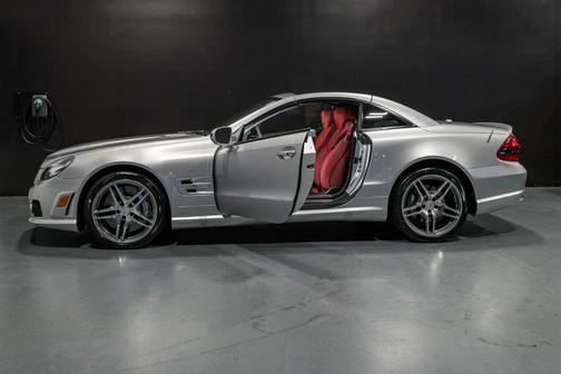 2009 Mercedes-Benz SL-Class SL 63 AMG Roadster 2D