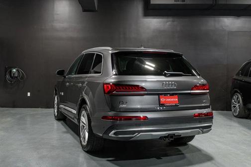 Samurai Gray Metallic 2020 Audi Q7 55 Premium Plus