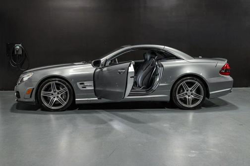 2009 Mercedes-Benz SL-Class SL 63 AMG Roadster 2D