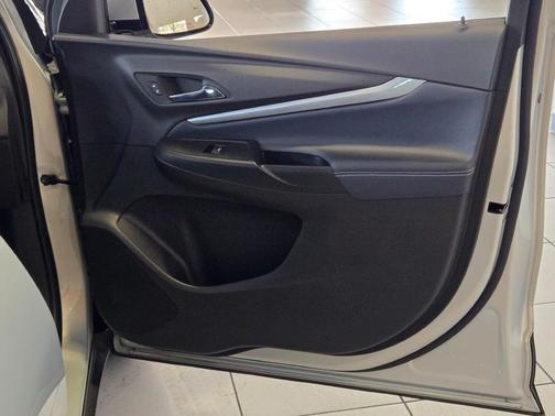 2023 Chevrolet Bolt EUV FWD LT