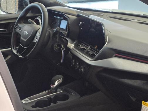 2026 Chevrolet Trax FWD 1RS