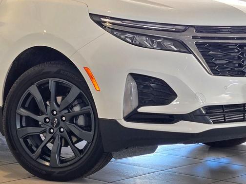 2022 Chevrolet Equinox FWD RS