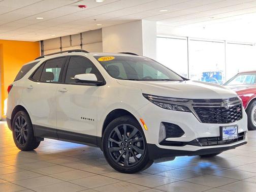 2022 Chevrolet Equinox FWD RS