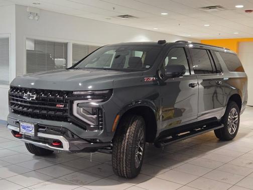 2026 Chevrolet Suburban Z71, 4WD