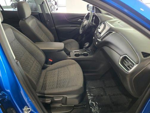 Riptide Blue Metallic 2024 Chevrolet Equinox 1LT
