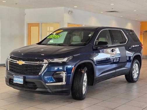 2023 Chevrolet Traverse LS