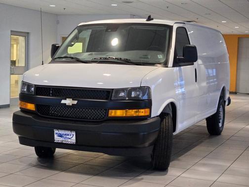 2025 Chevrolet Express 2500 RWD 2500 Regular Wheelbase WT