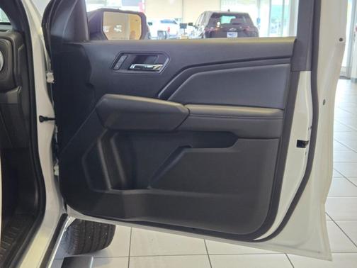 2025 Chevrolet Colorado LT