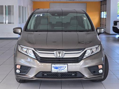 Pewter Metallic 2019 Honda Odyssey EX-L