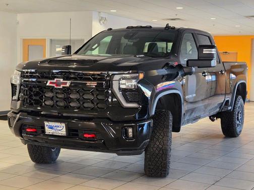 2026 Chevrolet Silverado 2500 Crew Cab, Standard Bed, XR2, 4WD