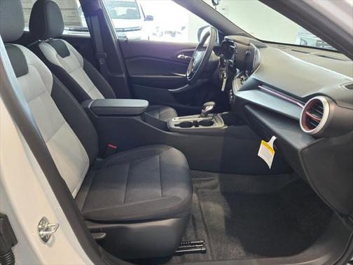 2025 Chevrolet Trax FWD 1RS