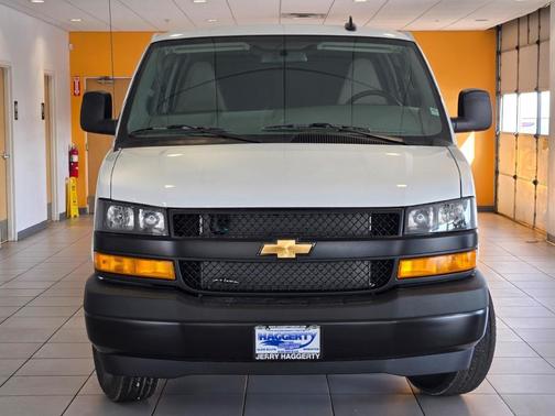2025 Chevrolet Express 2500 RWD 2500 Regular Wheelbase WT