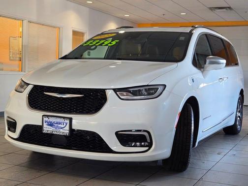 2021 Chrysler Pacifica L