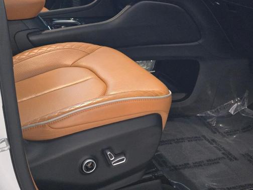 2021 Chrysler Pacifica L