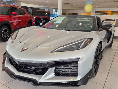 Blade Silver Metallic 2026 Chevrolet Corvette Z06