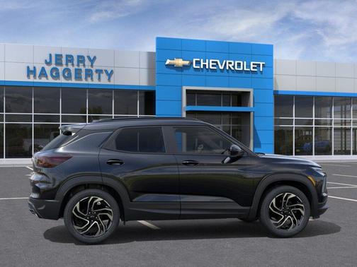 Mosaic Black Metallic 2026 Chevrolet Trailblazer RS