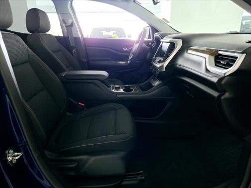 2023 GMC Acadia AWD SLE