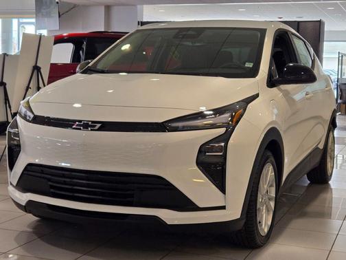 Summit White 2027 Chevrolet Bolt LT