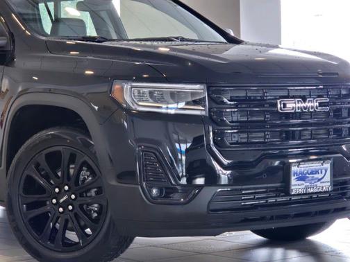 2023 GMC Acadia FWD SLT